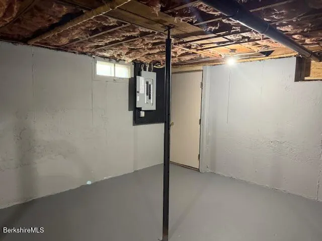 $398,980 | 136 Sand Springs Road, Williamstown, MA 01267