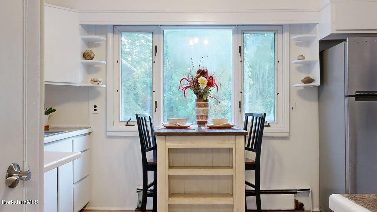 136 Sand Springs Road Williamstown, MA 01267 - Photo 3 of 24 Eat-in kitchen