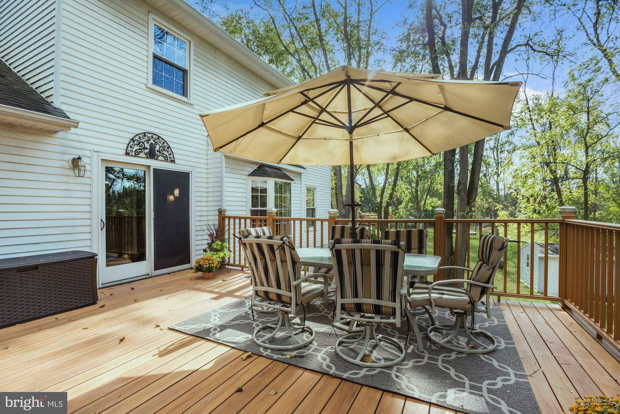 9749 Hillsmere Road Ellicott City, MD 21042 - Photo 31 of 39 Expansive Deck