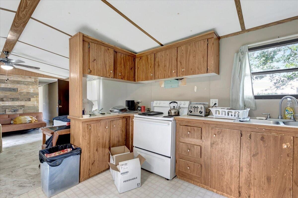 325 Hugh Allison Road Pikeville, TN 37367 - Photo 15 of 50 Gallery Image 15