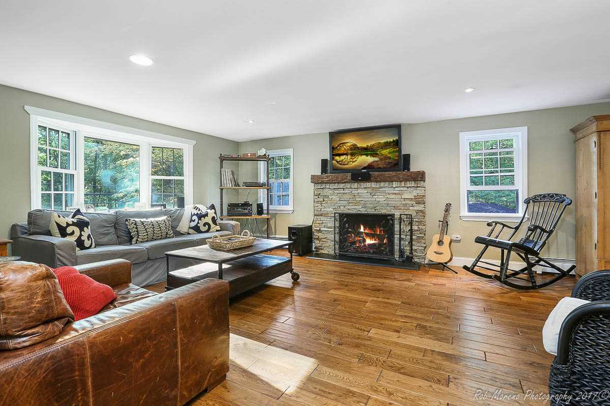39 Georgetown Road Boxford, MA 01921 - Photo 2 of 29