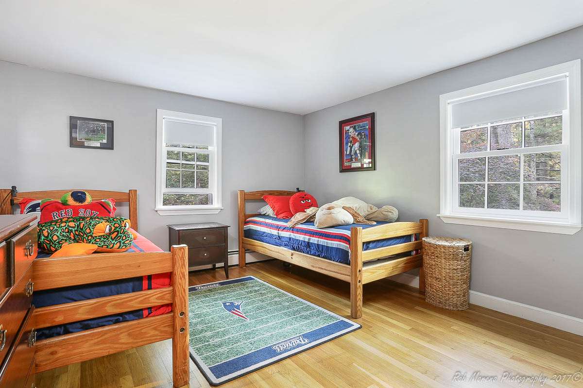 39 Georgetown Road Boxford, MA 01921 - Photo 12 of 29