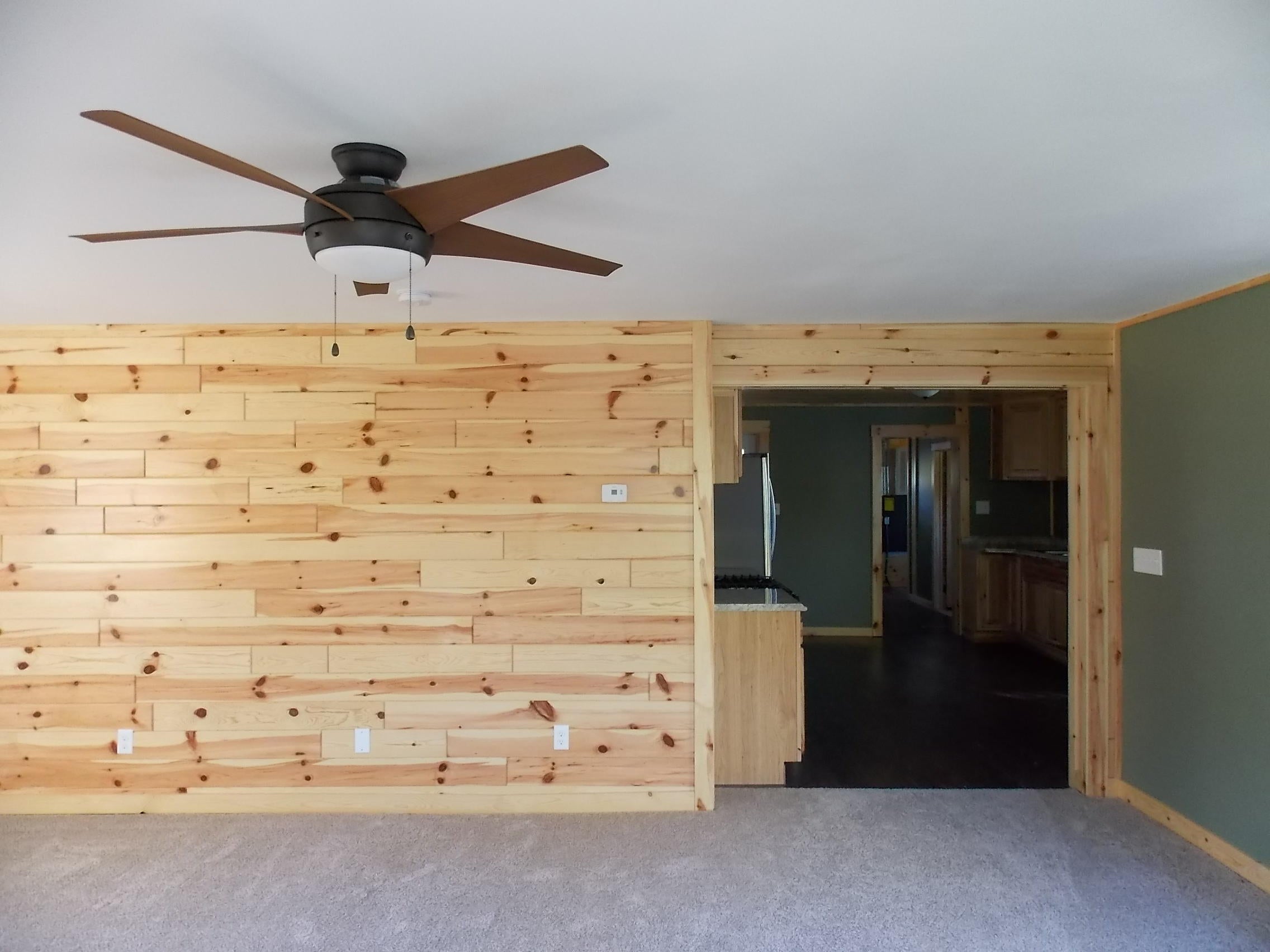 327 Sutherland Street Cheboygan, MI 49721 - Photo 6 of 41 Gallery Image 6