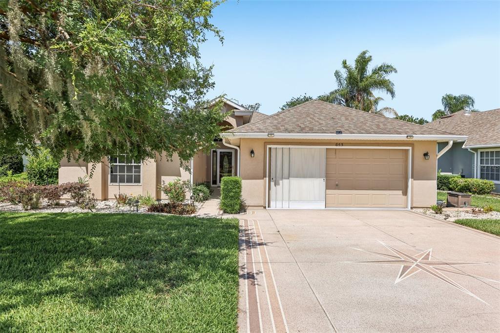 623 Juniper Way Tavares, FL 32778 - Photo 1 of 52