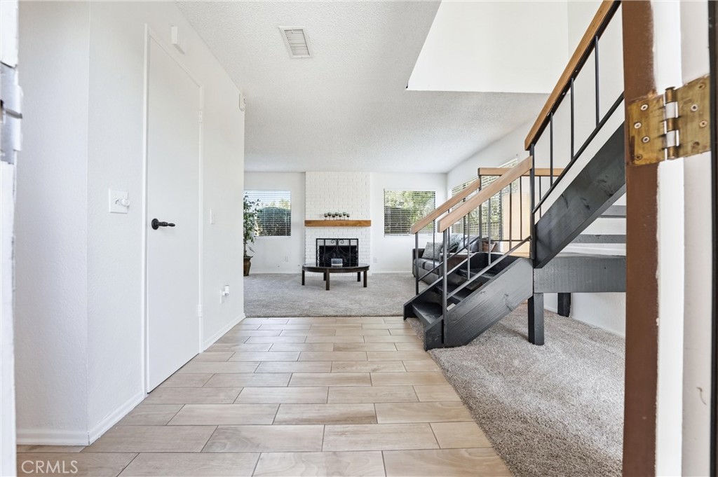 6567 Carioca Lane Riverside, CA 92506 - Photo 7 of 31