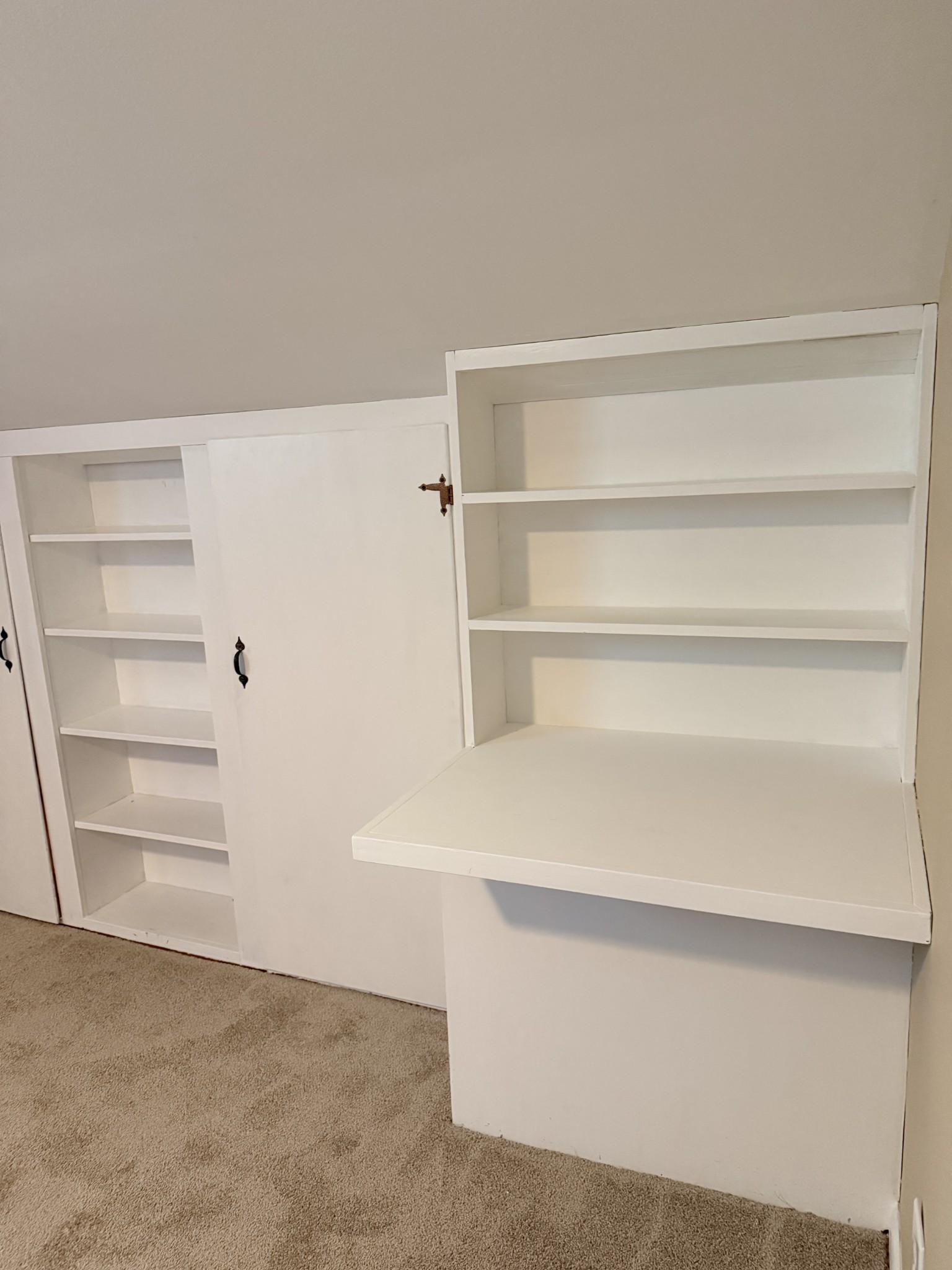 902 Sycamore Drive Manchester, TN 37355 - Photo 24 of 56 a view of an empty walk in closet
