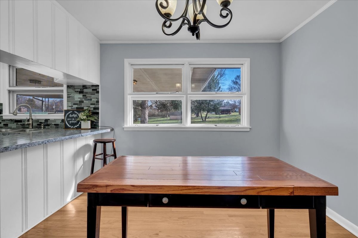 902 Sycamore Drive Manchester, TN 37355 - Photo 10 of 51 a view of kitchen with furniture and window
