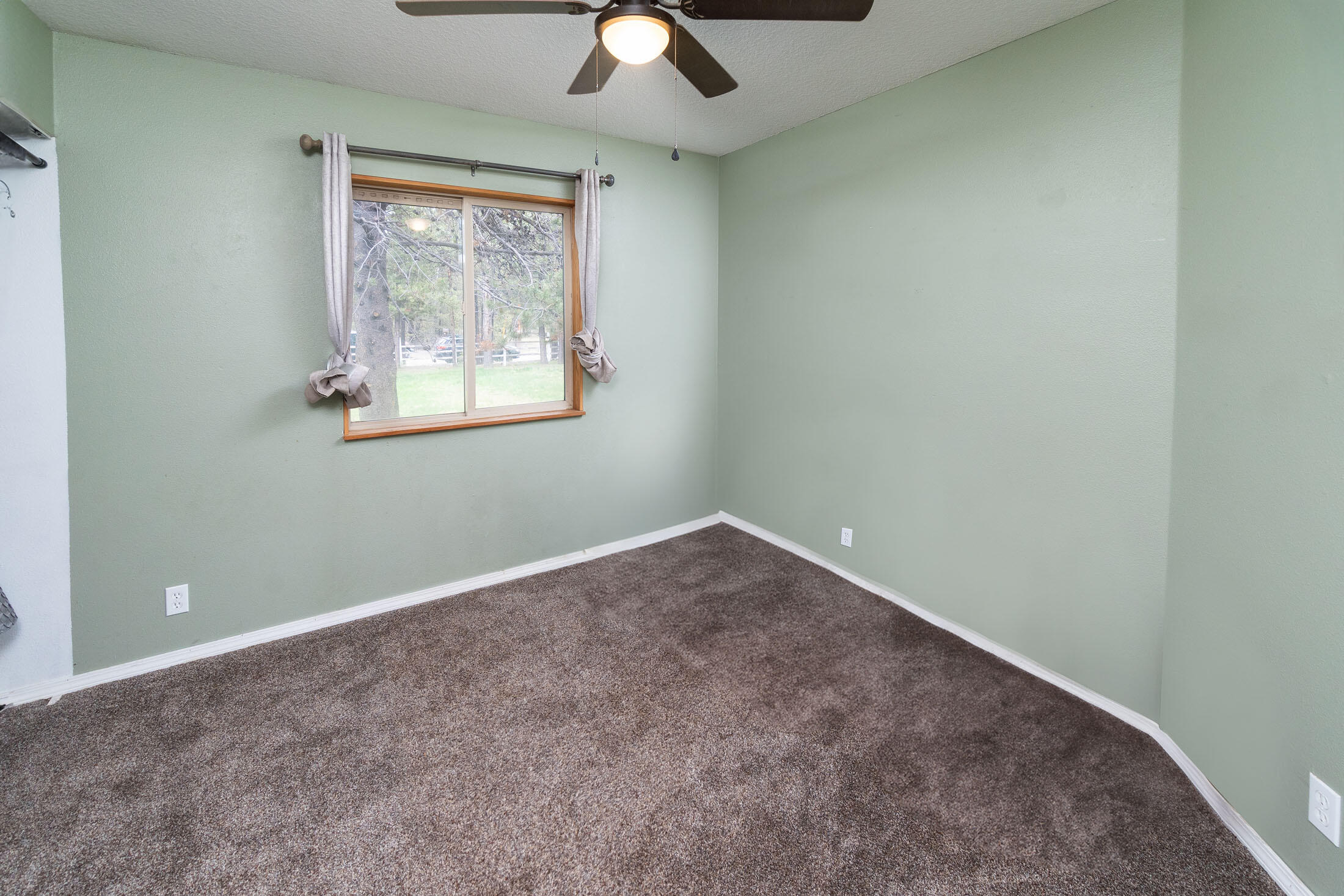 51467 Ash Road La Pine, OR 97739 - Photo 10 of 23 51467 Ash Rd_0218 copy
