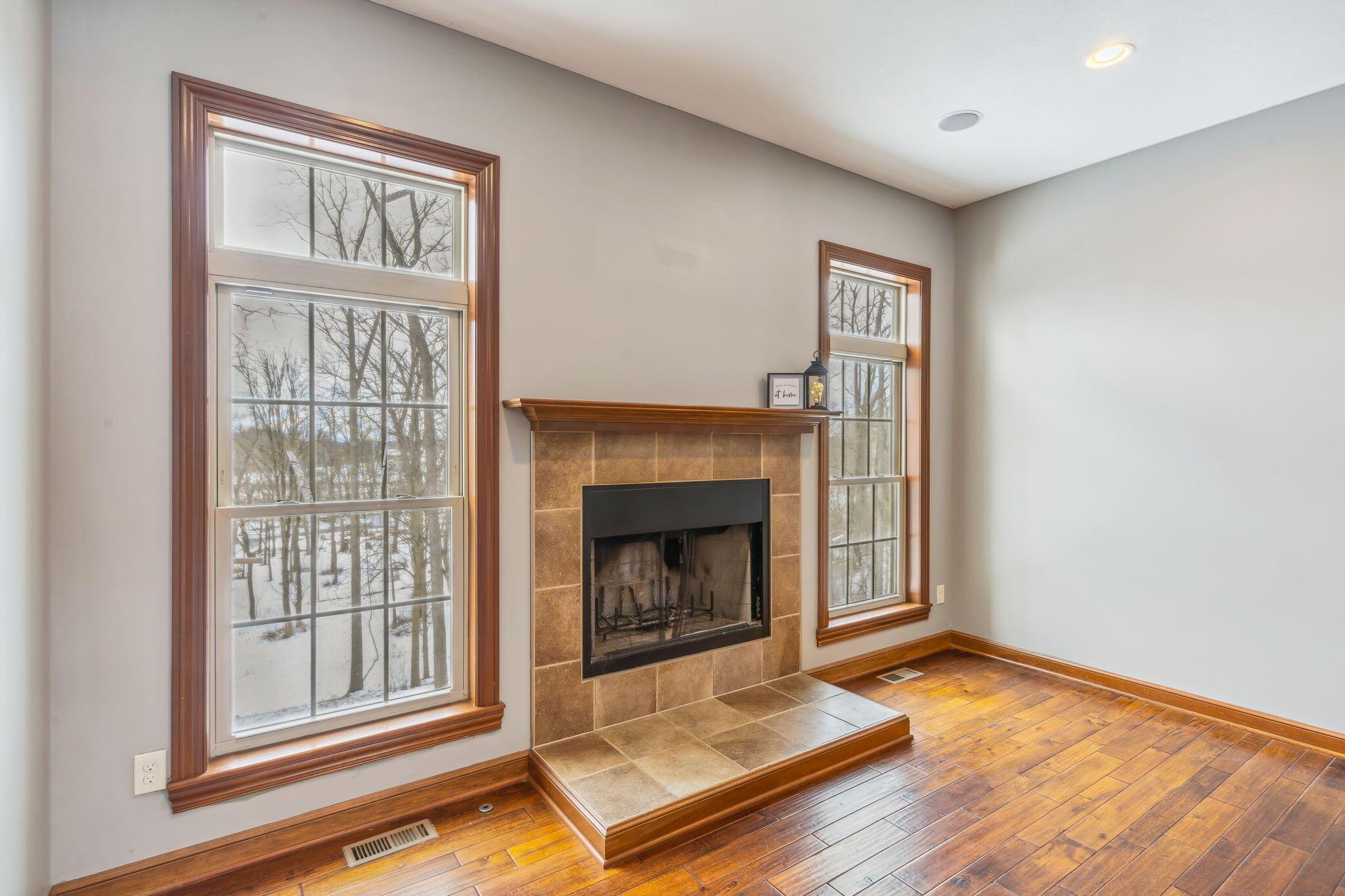 16159 Robinson Road Plain City, OH 43064 - Photo 55 of 87 Fireplace in Great room