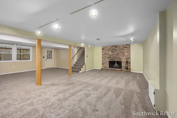 $380,000 | 2549 Rockhill Drive Northeast, Grand Rapids, MI 49525