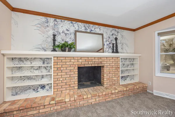 $380,000 | 2549 Rockhill Drive Northeast, Grand Rapids, MI 49525