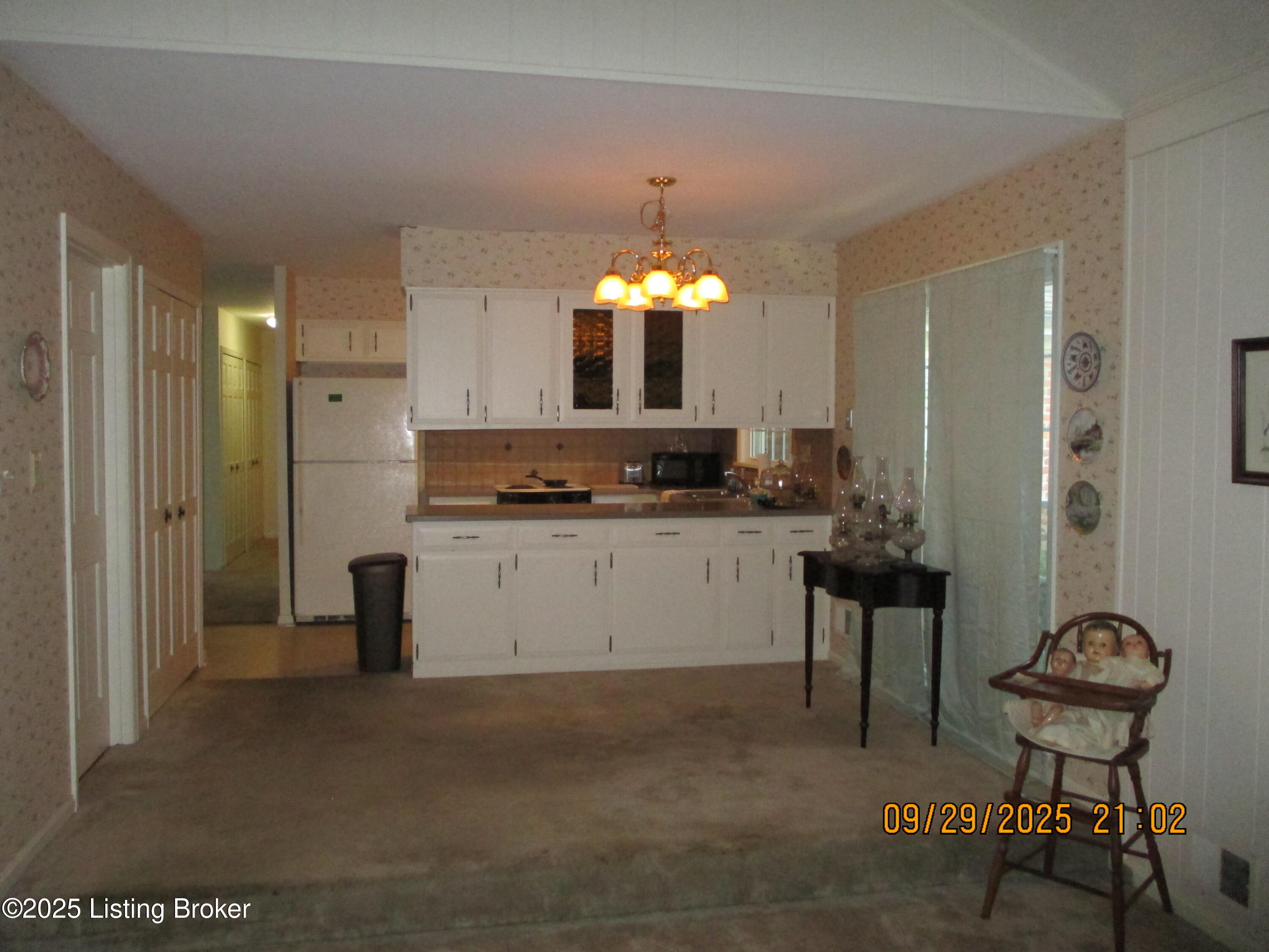 11212 Finchley Road Louisville, KY 40243 - Photo 12 of 27 IMG_3549