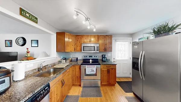 $350,000 | 3753 North Main Street, Unit 2, Fall River, MA 02720