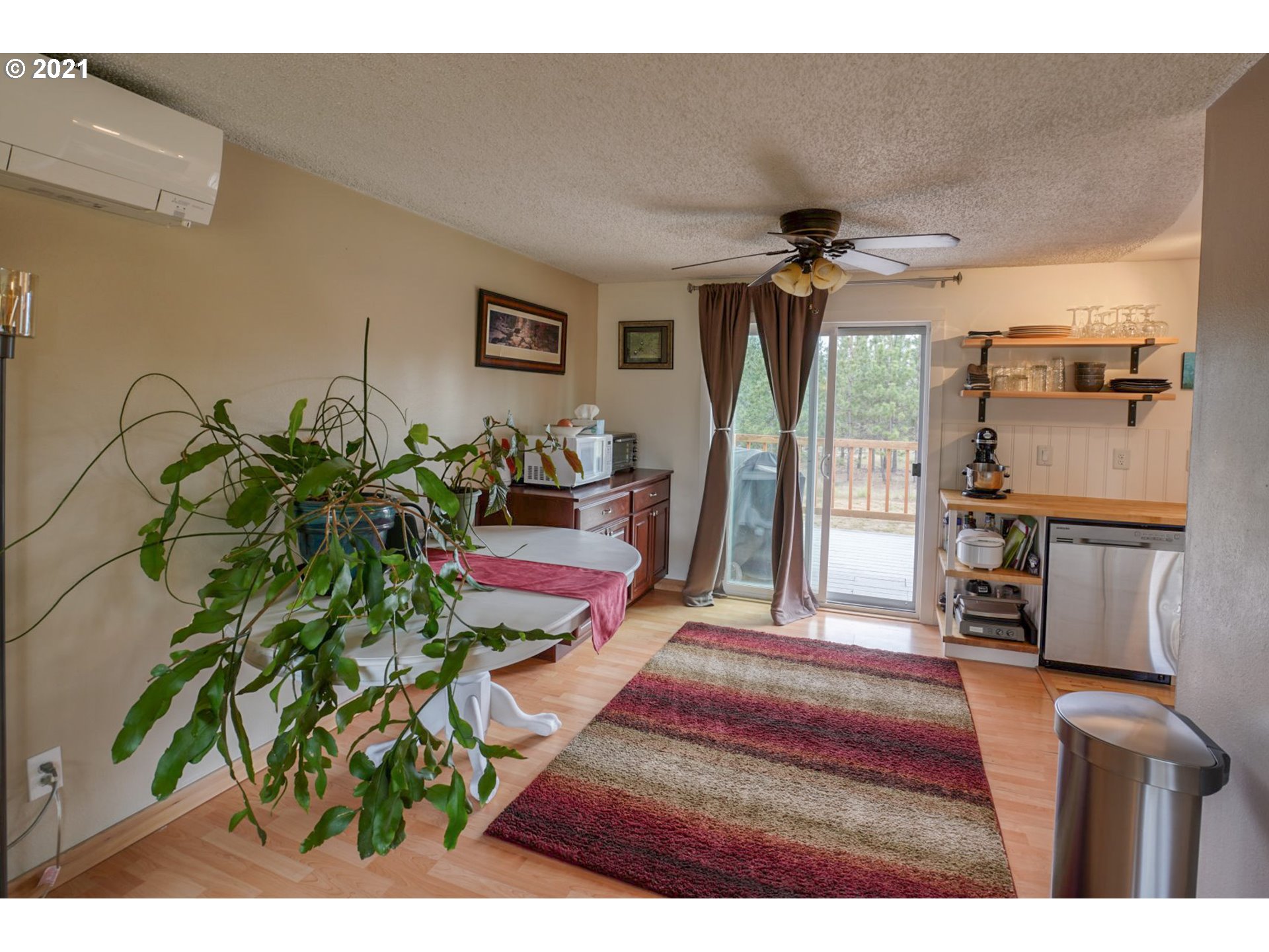 678 Bratton Road Goldendale, WA 98620 - Photo 5 of 31 Gallery Image 5