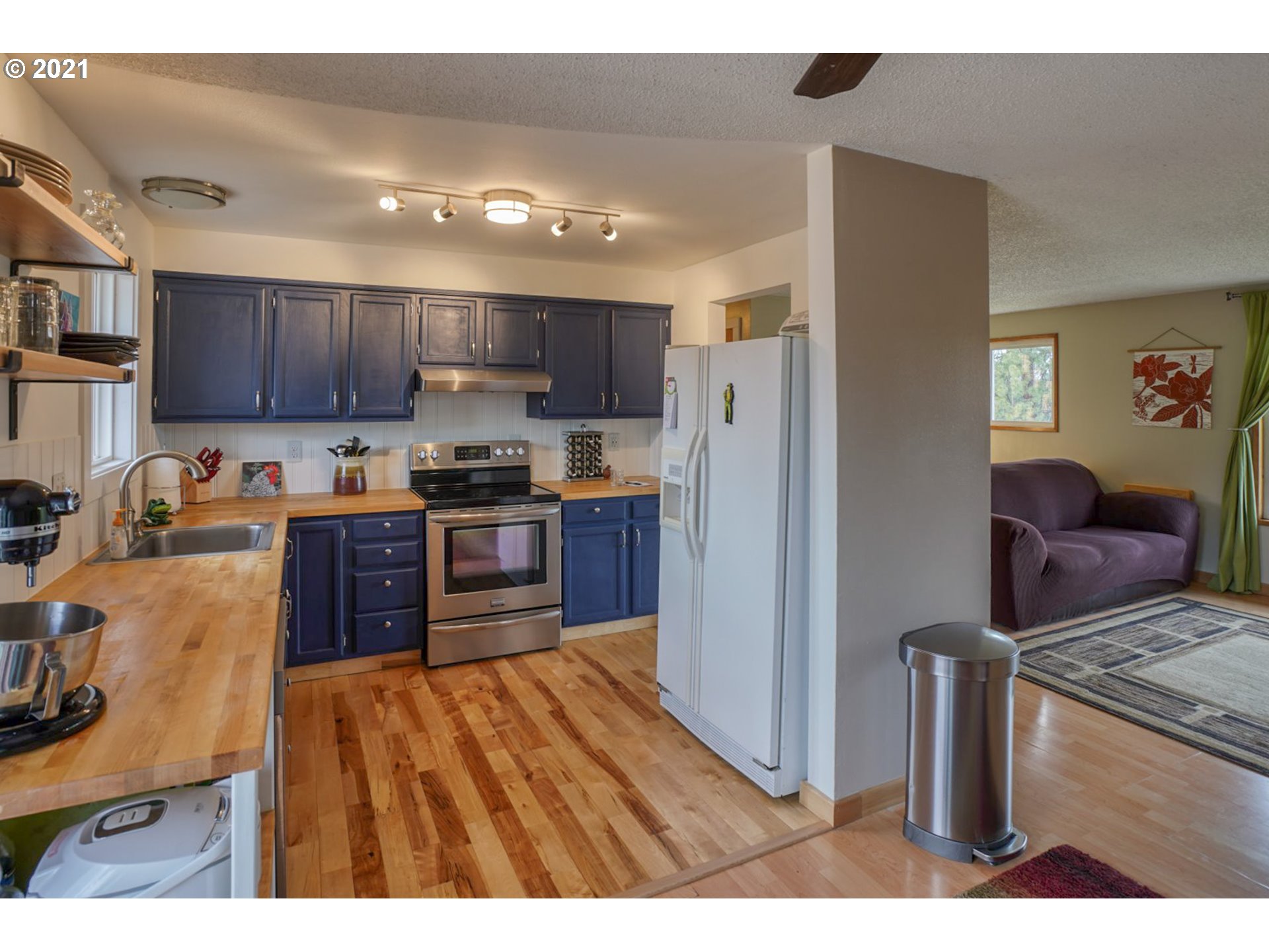 678 Bratton Road Goldendale, WA 98620 - Photo 6 of 31 Gallery Image 6