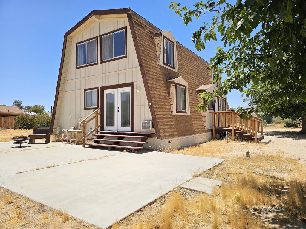 1435 North Indian Wells Street Ridgecrest, CA 93555 - Photo 1 of 33