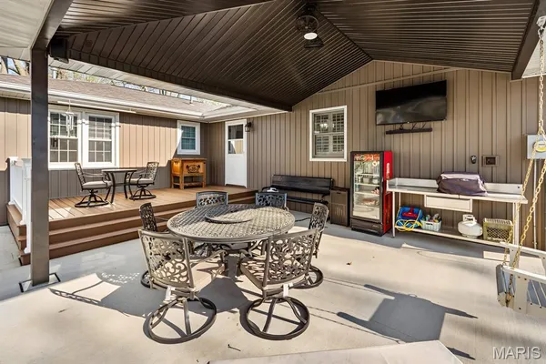 $298,500 | 3 North High Street, Smithton, IL 62285