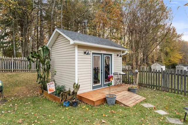 $400,000 | 824 Gehring Drive, Kernersville, NC 27284