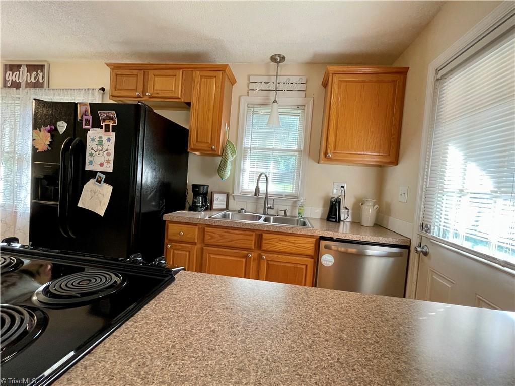 2596 Mt Salem Road Pfafftown, NC 27040 - Photo 12 of 48