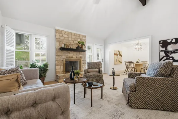 $699,000 | 201 Towhee Drive, Buda, TX 78610