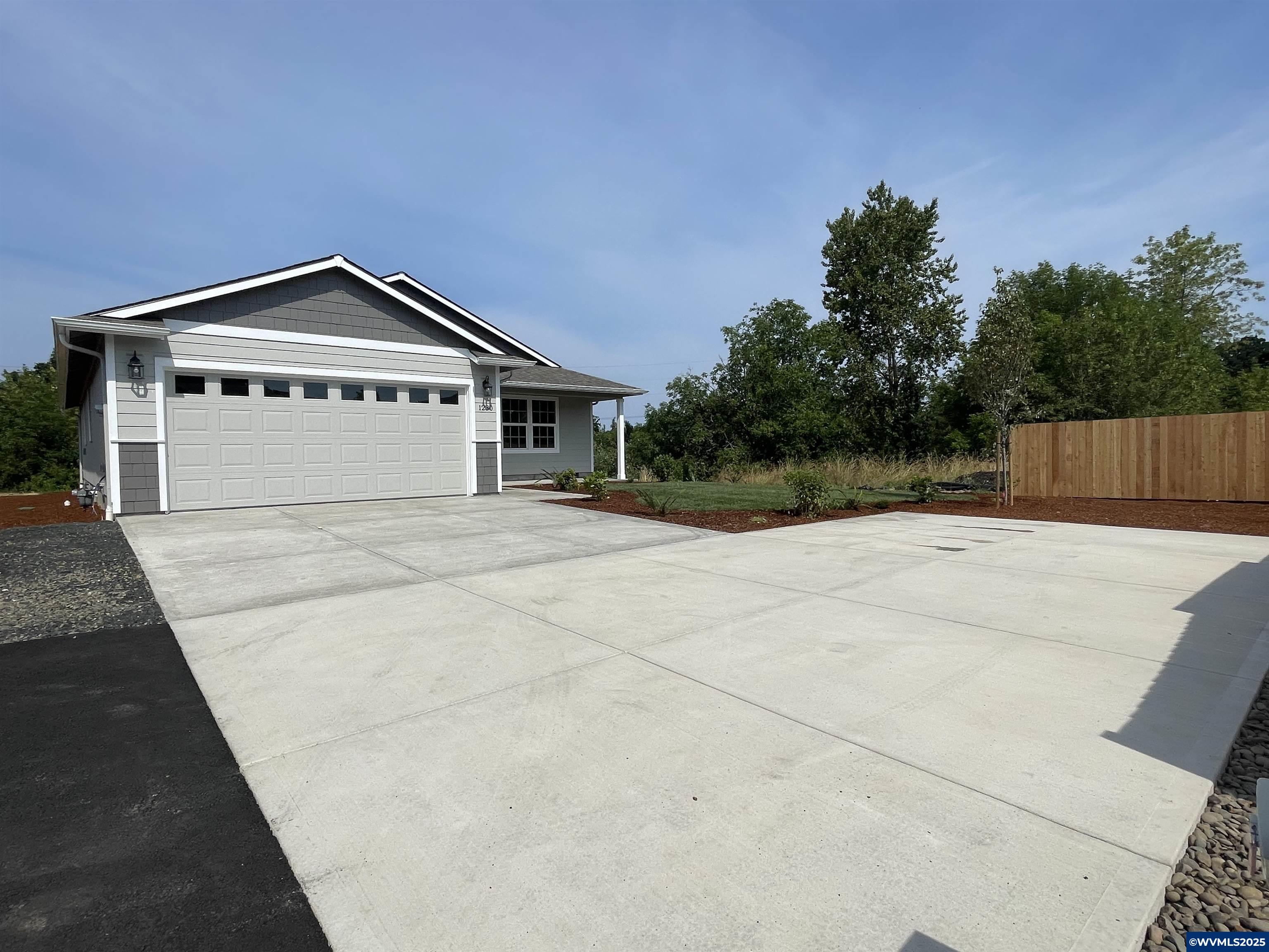 1230 Southwest Hop Street Albany, OR 97321 - Photo 40 of 41