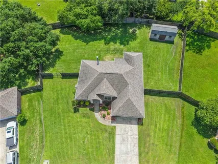 $315,000 | 428 Gainesway Drive, Madisonville, LA 70447