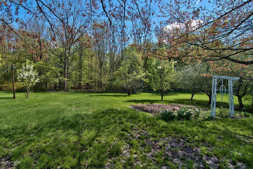 400 Honesdale Road Waymart, PA 18472 - Photo 58 of 66 Exterior Backyard