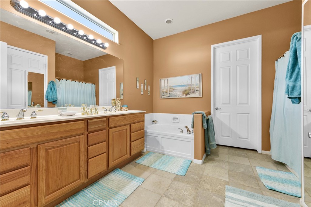 956 Gleneagles Road Beaumont, CA 92223 - Photo 20 of 34