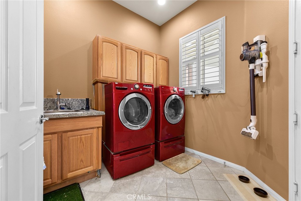 956 Gleneagles Road Beaumont, CA 92223 - Photo 29 of 34