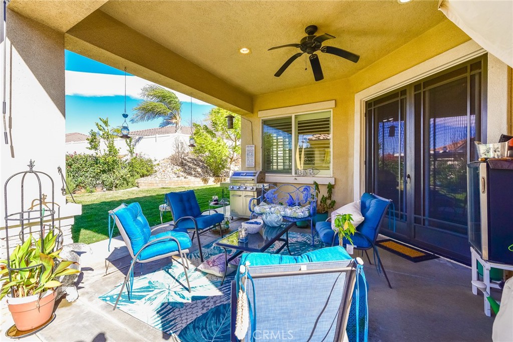 956 Gleneagles Road Beaumont, CA 92223 - Photo 6 of 34