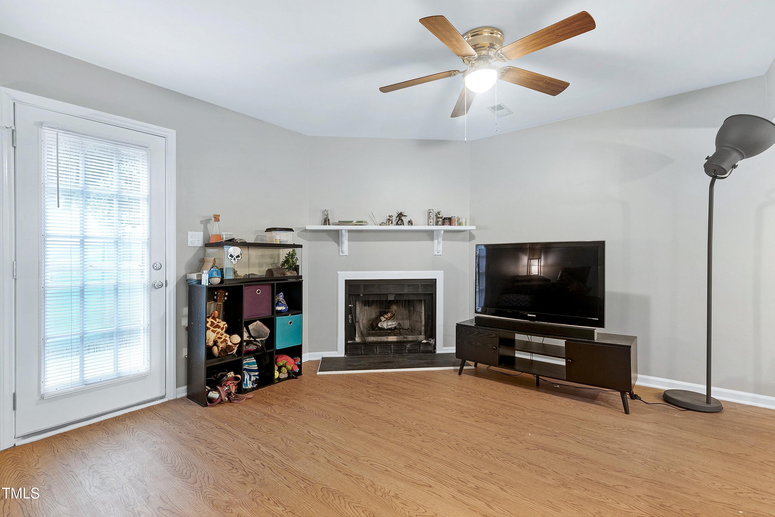 8835 Chapel Hill Road Cary, NC 27513 - Photo 6 of 24 259A7980-3000