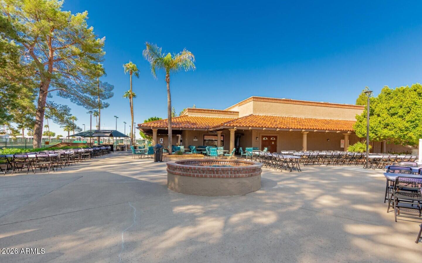 111 South Greenfield Road, Unit 90 Mesa, AZ 85206 - Photo 17 of 26 a outdoor view with a sitting space