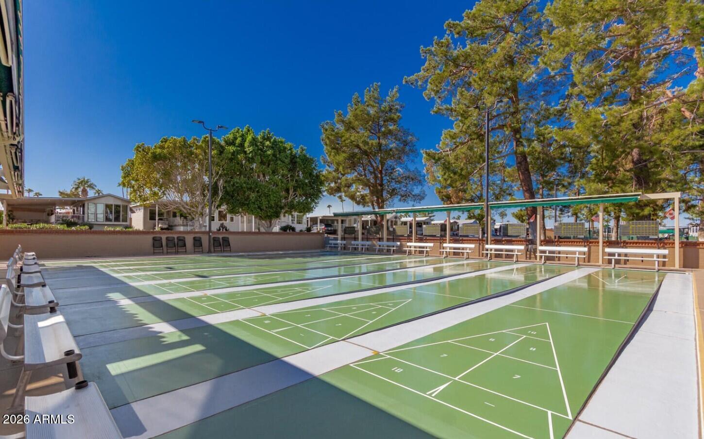 111 South Greenfield Road, Unit 90 Mesa, AZ 85206 - Photo 22 of 26 a view of a tennis court