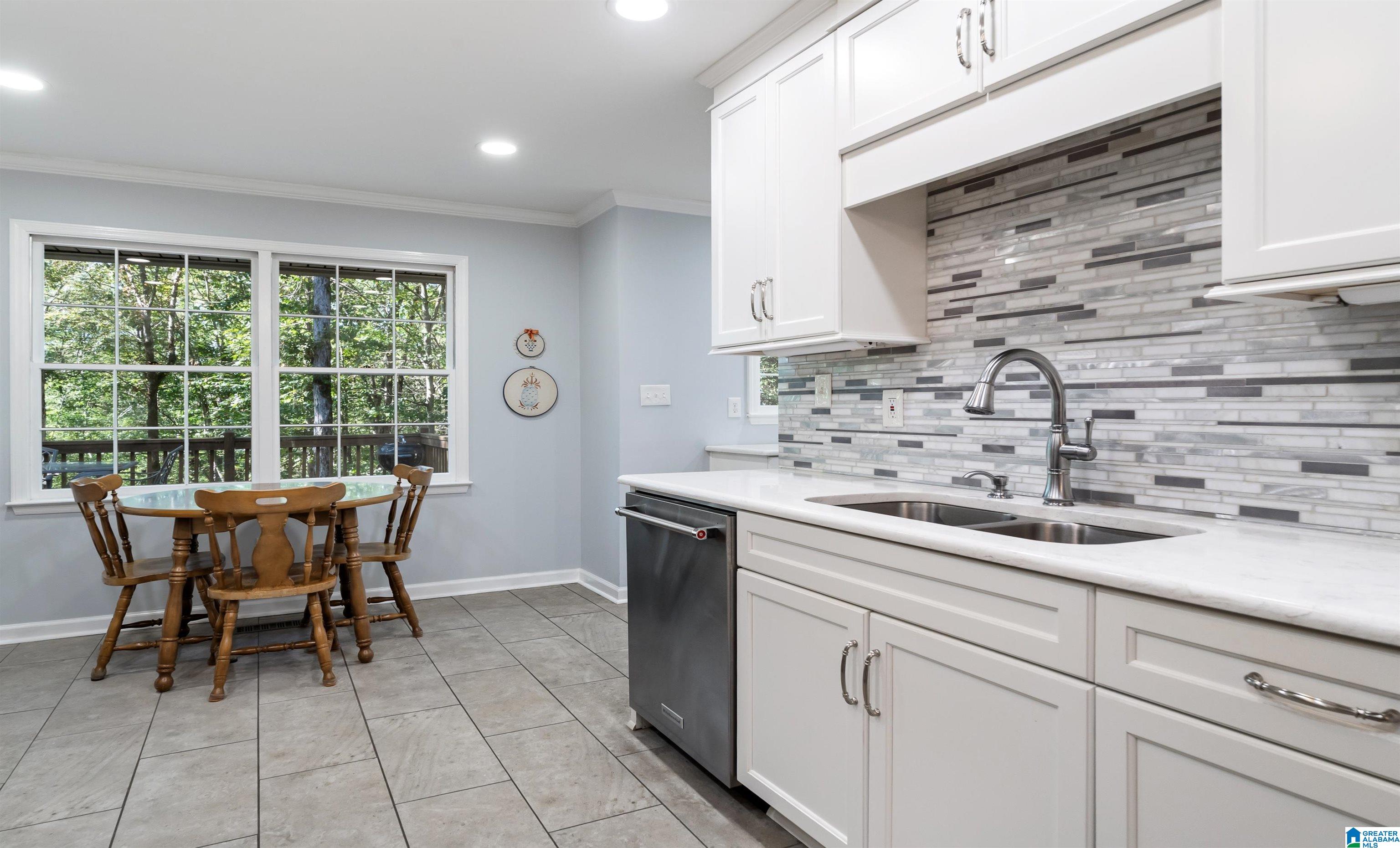 2704 Al Lin Circle Birmingham, AL 35244 - Photo 8 of 48