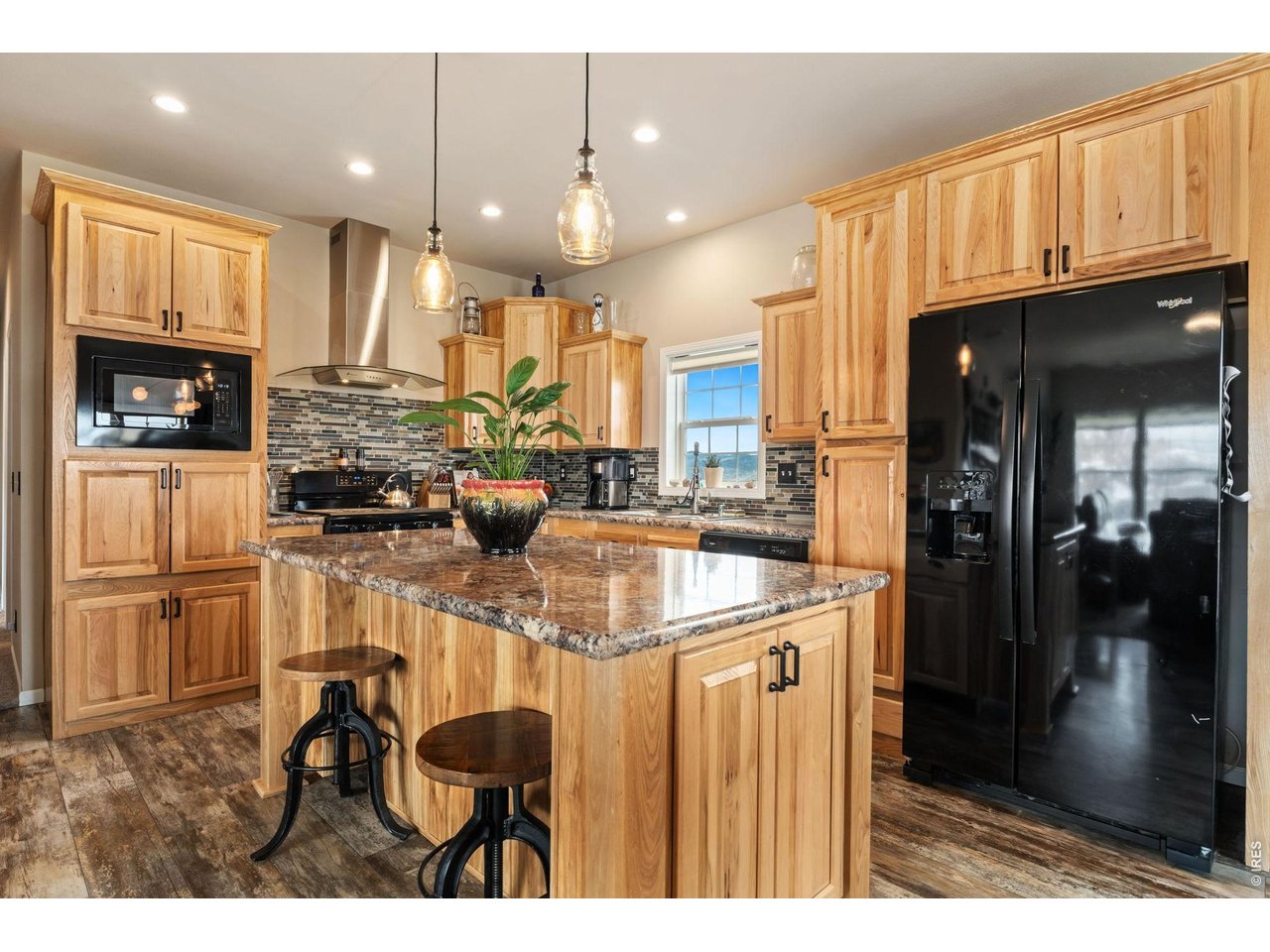 62 Rabbit Ears Court Livermore, CO 80536 - Photo 8 of 36 Gallery Image 8