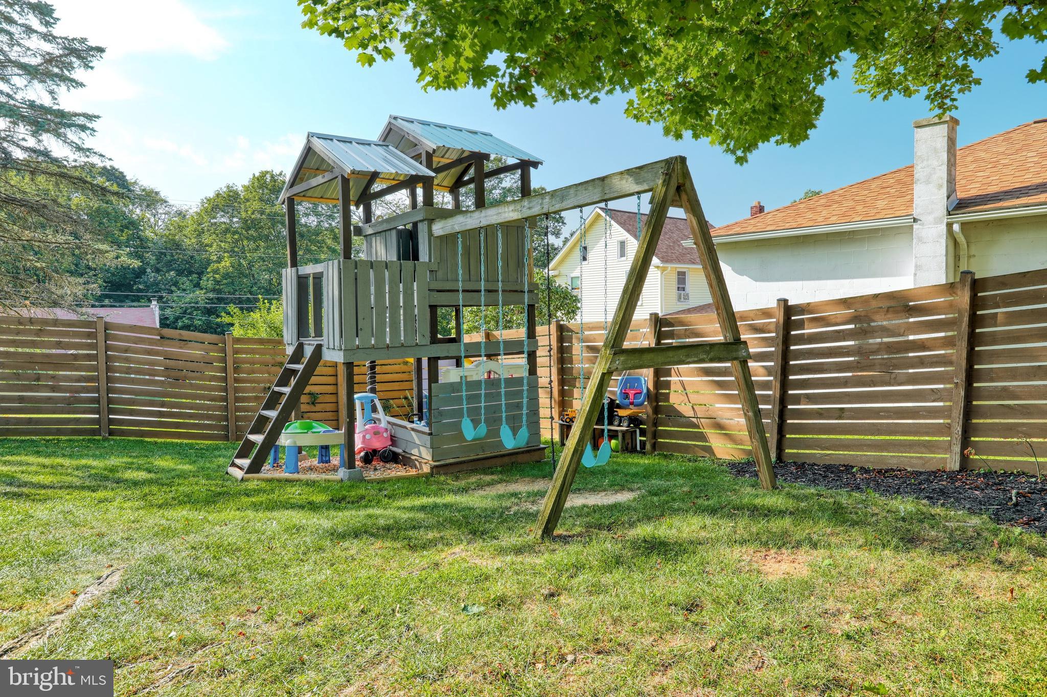 1389 Snyder Corner Road Red Lion, PA 17356 - Photo 54 of 65 Playset