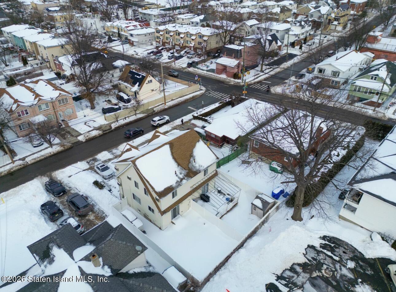 314 Harold Street Staten Island, NY 10314 - Photo 5 of 24 an aerial view of a house