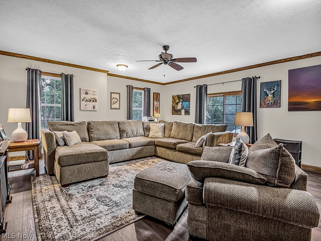 10719 Bartholomew Road Chagrin Falls, OH 44023 - Photo 12 of 35 Gallery Image 12