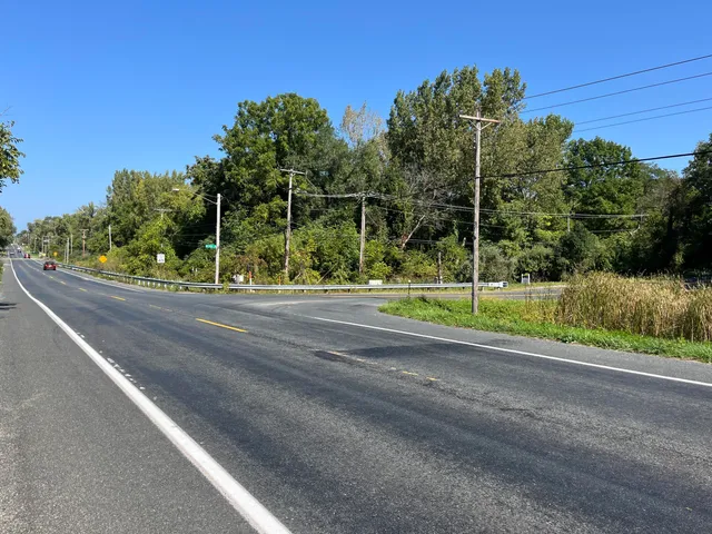 $425,000 | 3003 South Cleveland Avenue, St. Joseph, MI 49085