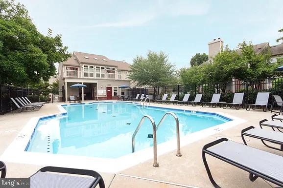 11715 Olde English Drive, Unit F Reston, VA 20190 - Photo 21 of 27 Outdoor Pool