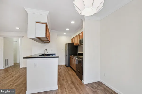 $2,400 | 11715 Olde English Drive, Unit F, Reston, VA 20190