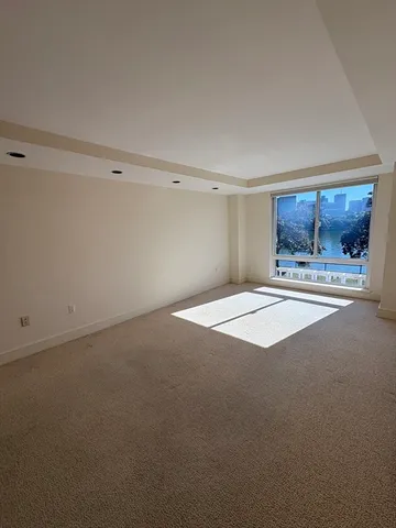 $6,800 | 83 Cambridge Parkway, Unit W201, Cambridge, MA 02142