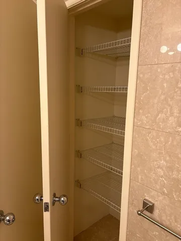 $6,800 | 83 Cambridge Parkway, Unit W201, Cambridge, MA 02142