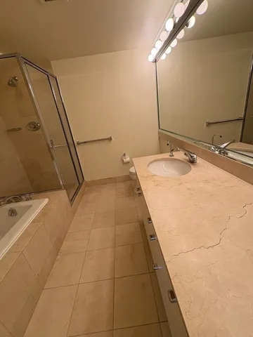 $6,800 | 83 Cambridge Parkway, Unit W201, Cambridge, MA 02142