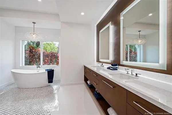 $20,000 | 2941 Lake Drive, Singer Island, FL 33404