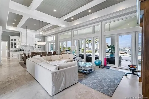 $20,000 | 2941 Lake Drive, Singer Island, FL 33404