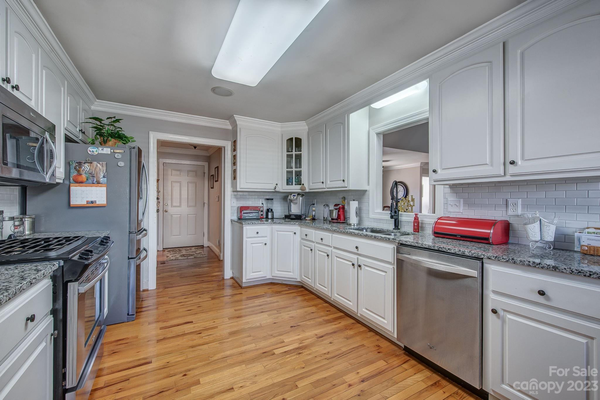 3446 Cloninger Road Dallas, NC 28034 - Photo 4 of 29 Gallery Image 4