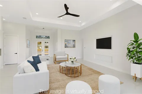 $689,000 | 17 Long Meadow Road, Rotonda West, FL 33947