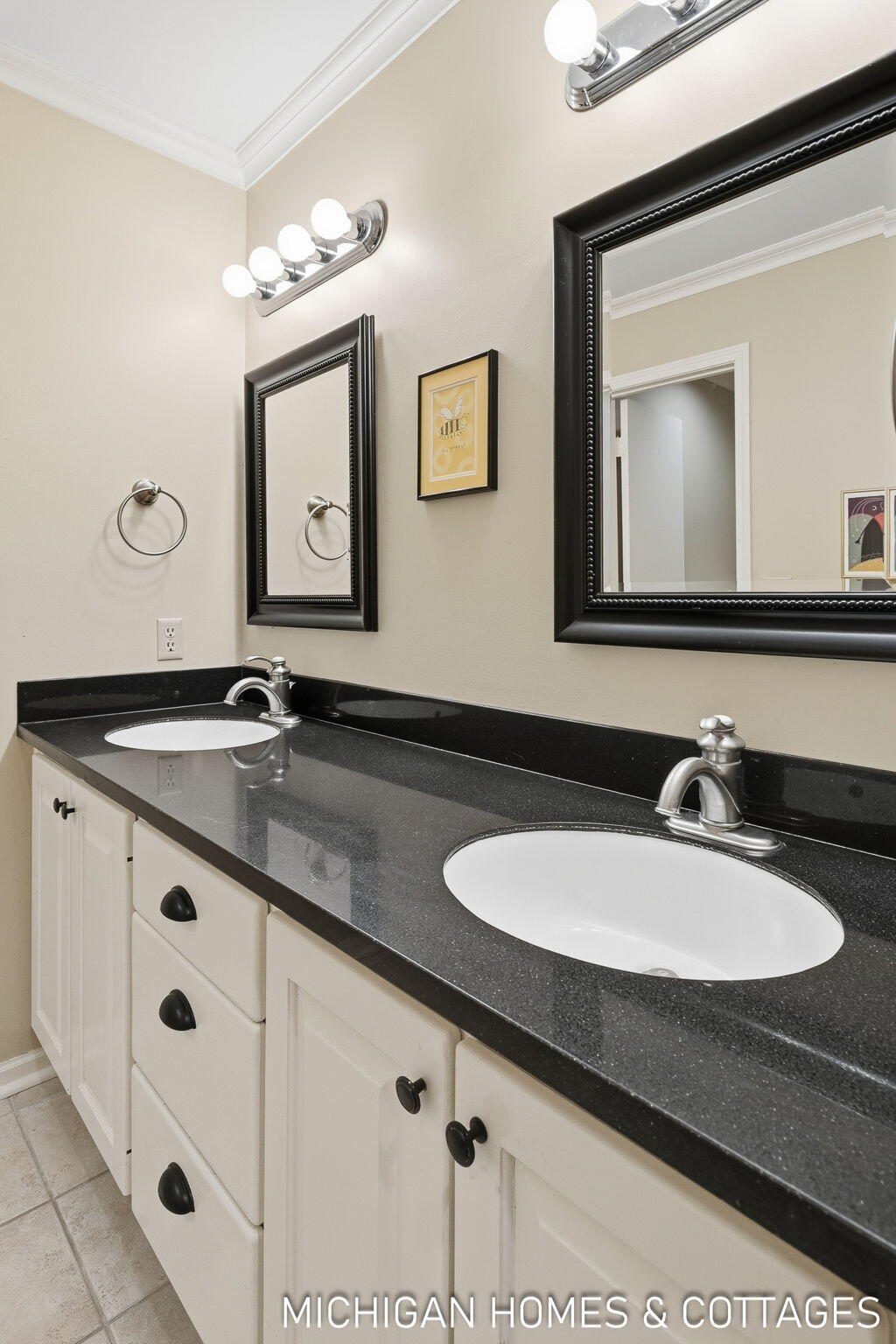 221 Foxdown Road Holland, MI 49424 - Photo 24 of 36 20-web-or-mls-221-foxdown-rd