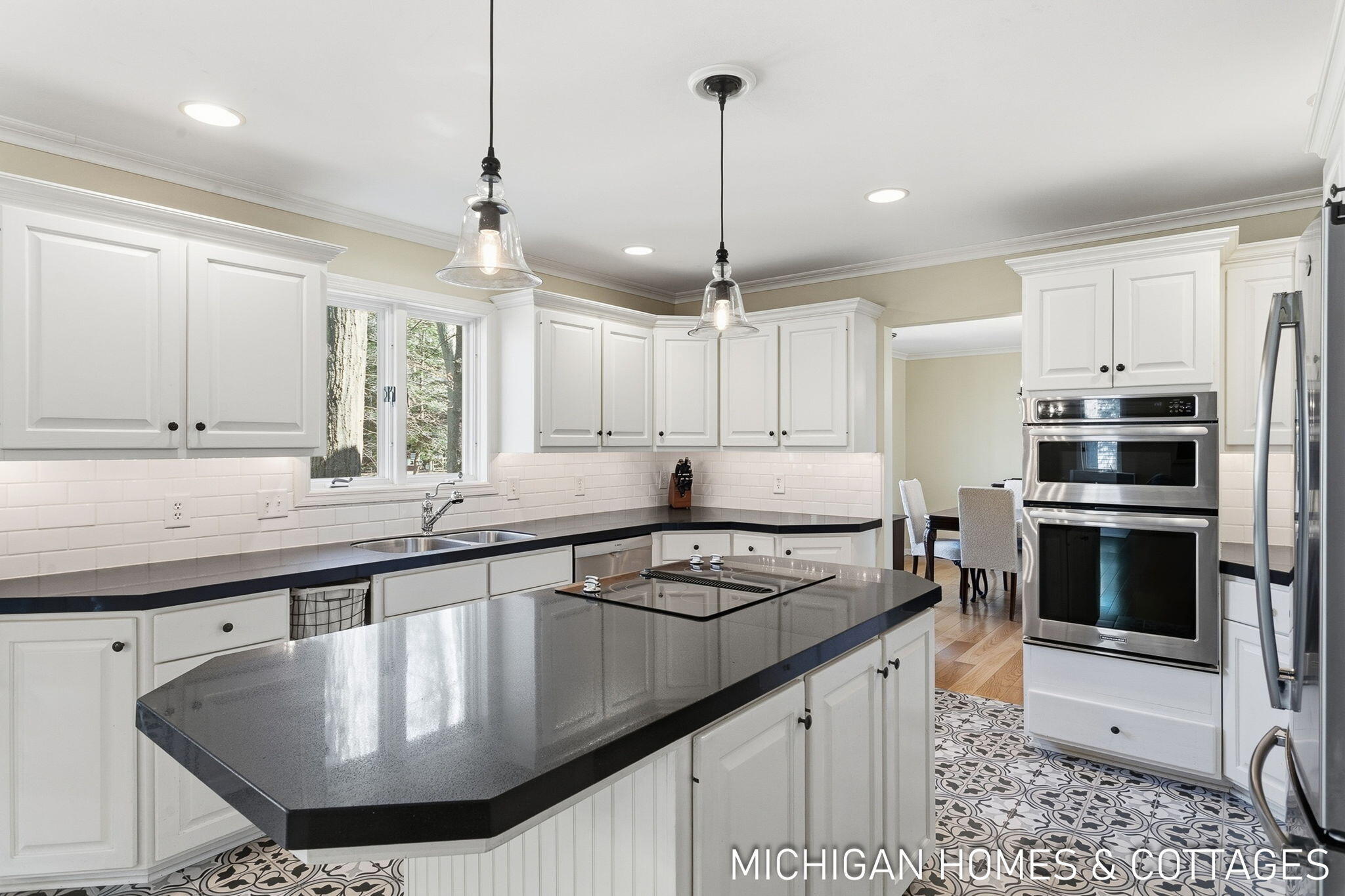 221 Foxdown Road Holland, MI 49424 - Photo 6 of 36 59-web-or-mls-221-foxdown-rd